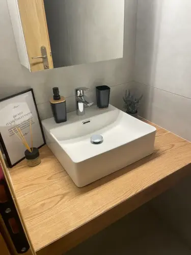airbnb_bathroom2_1